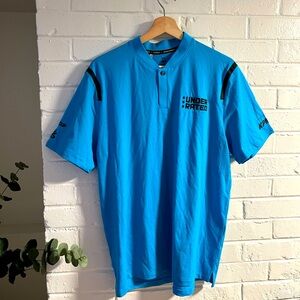 Under Armour Men's Curry Splash Polo UNDERRATED Golf Tour Edition